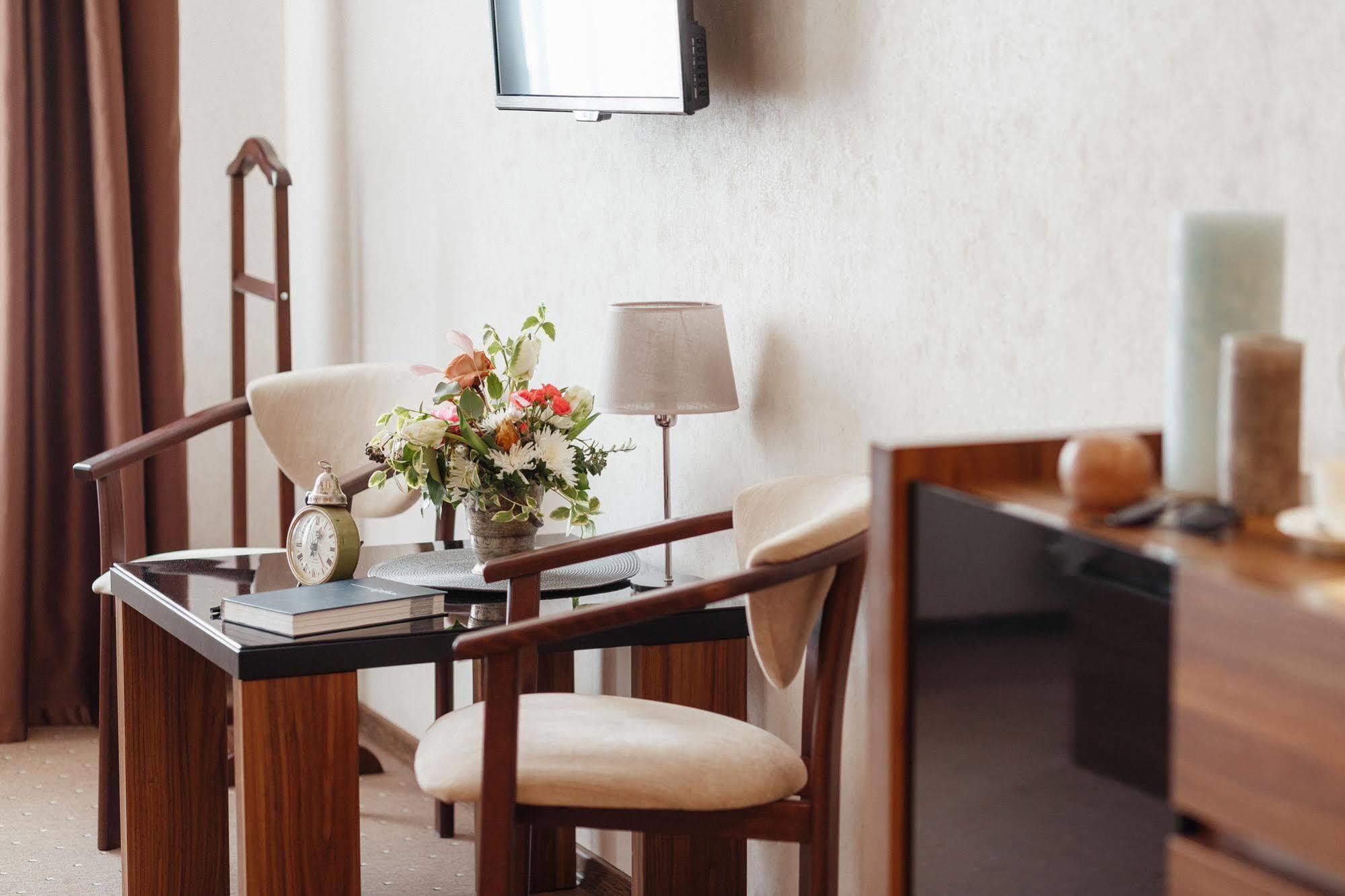 Noname Hotel Odessa Luaran gambar